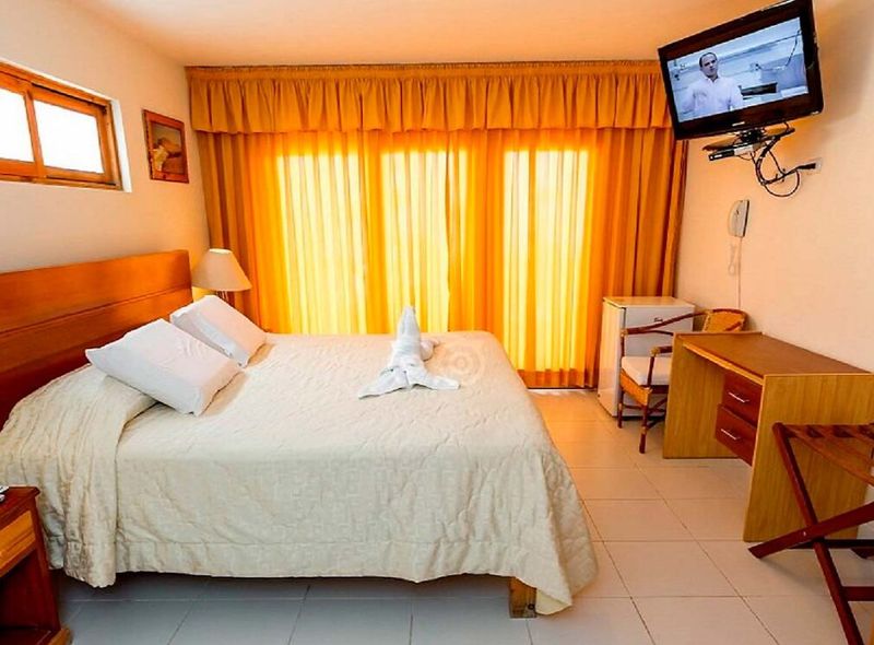 Hotel Emancipador Paracas Peru